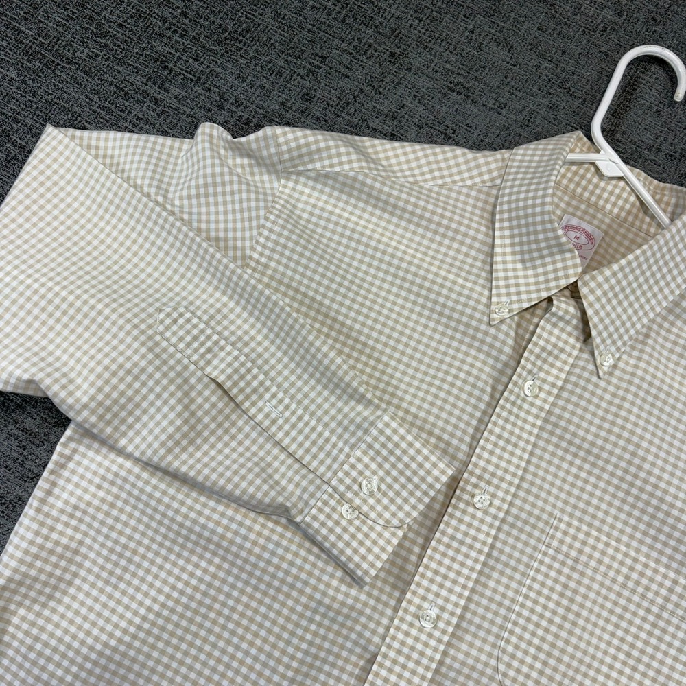 Brooks Brothers Button Down Shirt Mens M Tan Gingham Non-Iron Cotton Long Sleeve